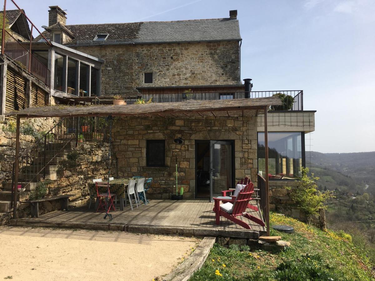 Gite Libertalia Salles-la-Source Exterior foto