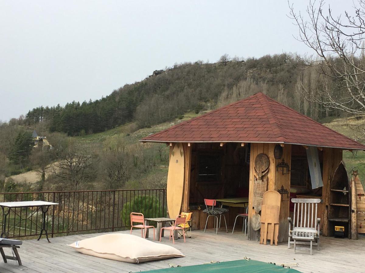 Gite Libertalia Salles-la-Source Exterior foto